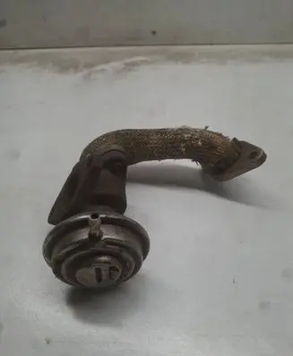 BMW 5 E39 EGR valve