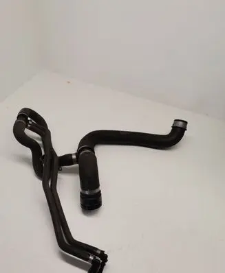 Mercedes-Benz GLE (W166 - C292) Engine coolant pipe/hose A1665000077