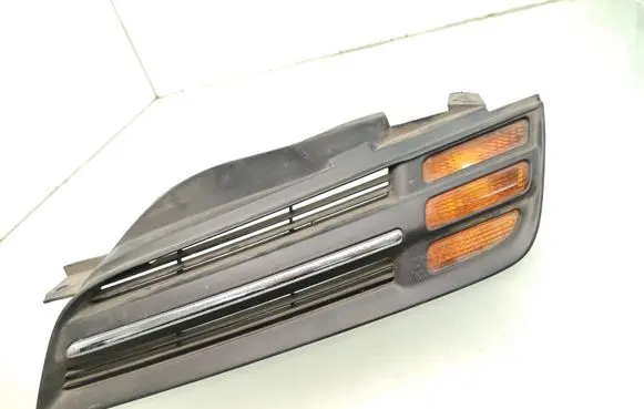 Nissan Micra Front indicator light 26135AX600 6330AX600