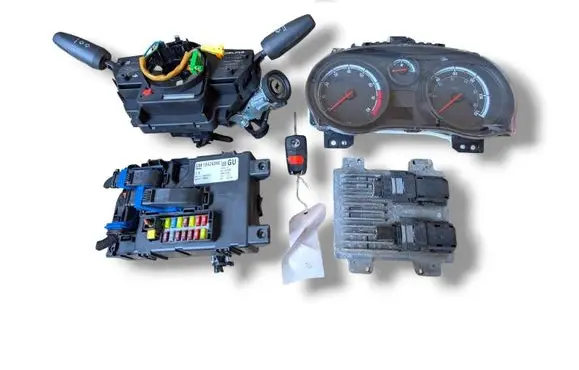 Opel Corsa D Engine ECU kit and lock set 55597930