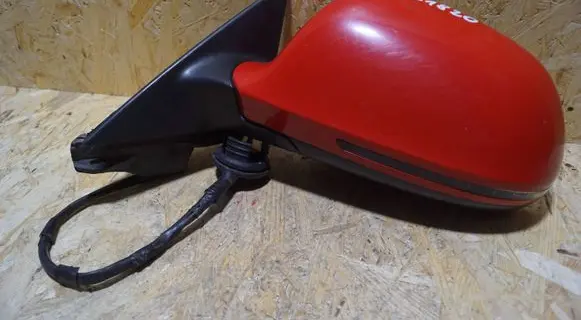 Audi A3 S3 8P Front door electric wing mirror