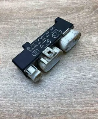 Volkswagen Sharan AUC sensor 701919506A 898726000