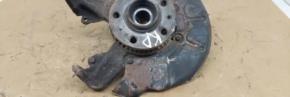 Volkswagen Golf IV Front wheel hub spindle knuckle