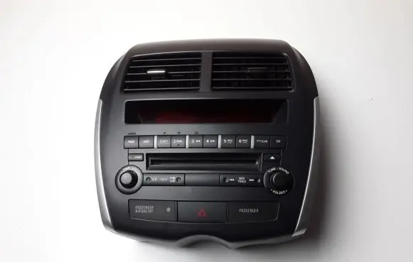 Head unit multimedia control