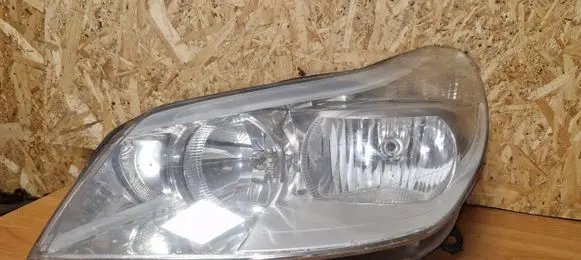 Citroen C5 Headlight/headlamp 89009359