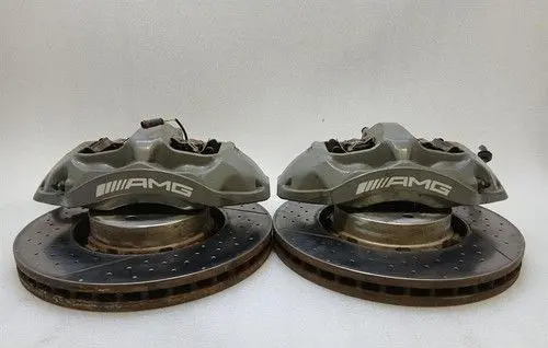 Mercedes-Benz AMG GT R190 C190 Front Brake Caliper Pad/Carrier A2054216798