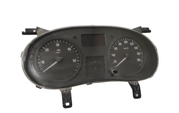 Opel Movano A Speedometer (instrument cluster) P8200467956 281153217 NS84666758