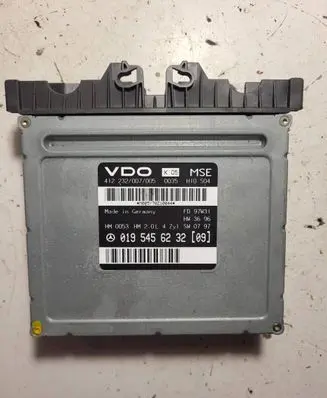 Mercedes-Benz CLK A208 C208 Engine control unit/module 0195456232 79969610 TV00TZ02AS00W