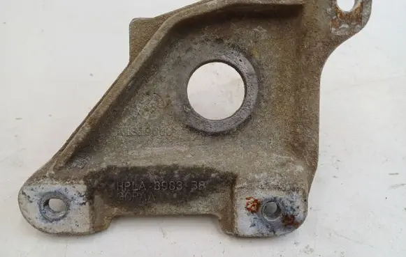 Land Rover Range Rover L405 Radiator mount bracket HPLA8983BB