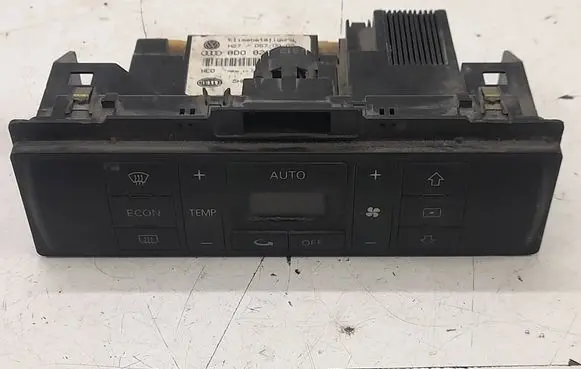 Audi A4 S4 B5 8D Climate control unit 8D0820043M 5HB00790805 D570002