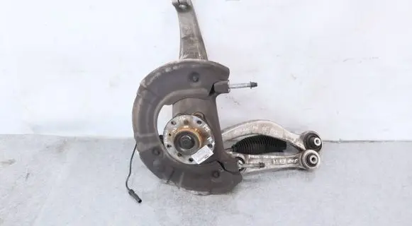 BMW M6 Front wheel hub spindle knuckle 2284053 2286606 2284977