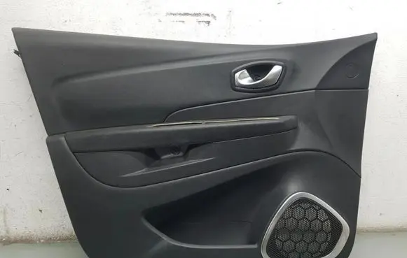 Renault Captur Front door card panel trim 809011849R