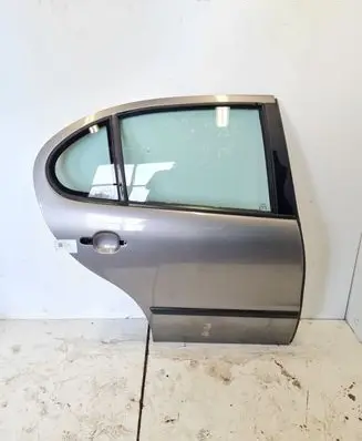 Seat Leon (1M) Rear door