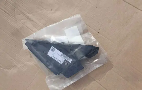 Mercedes-Benz GLK (X204) Plastic wing mirror trim cover A2048111098