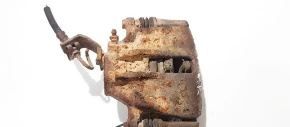 Volkswagen PASSAT B4 Front brake caliper