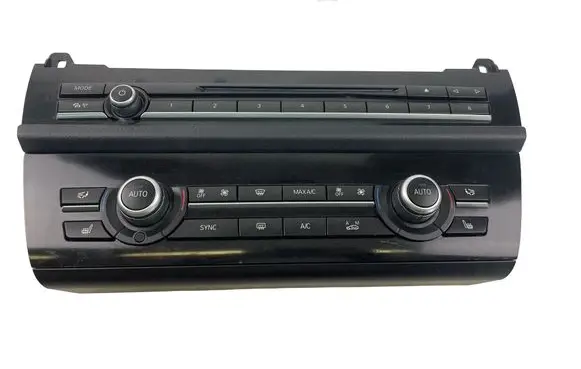 BMW 5 F10 F11 Interior fan control switch 6824207