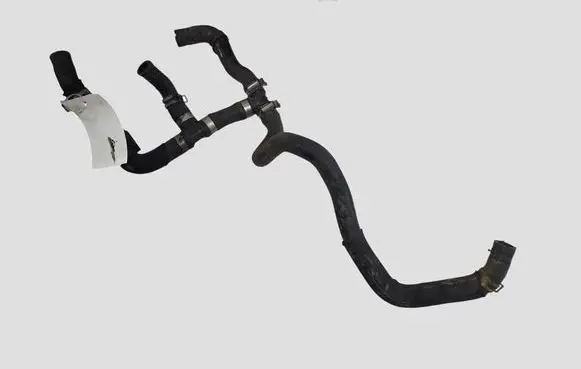 Volvo XC60 Engine coolant pipe/hose