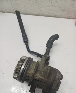Volkswagen Touareg I Power steering pump 7E0422153