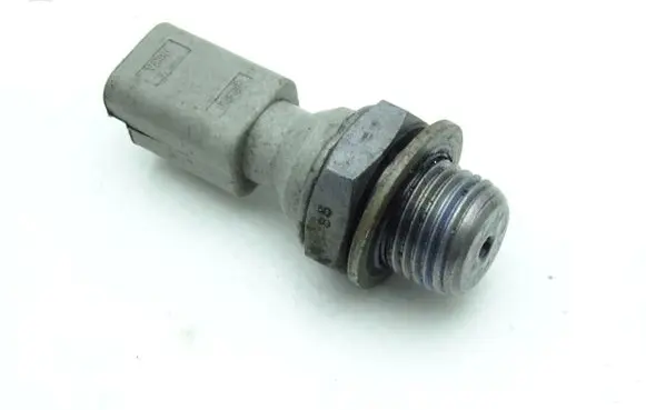 Ford Fiesta Oil pressure sensor 963299 GBIMPORT