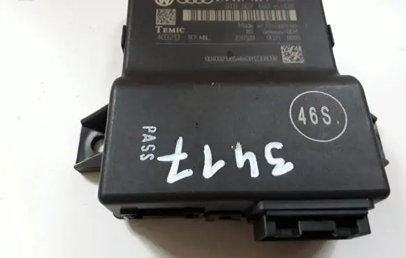 Audi Q5 SQ5 Gateway control module 8T0907468P