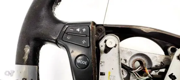 Peugeot Partner Steering wheel buttons/switches 