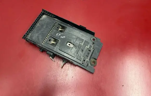 Ford Fusion II Battery tray DG9310723A