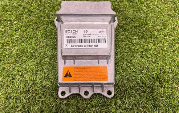 Mercedes-Benz R AMG W251 Airbag control unit/module A2518204026 0285010216
