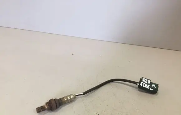 Nissan X-Trail T30 Lambda probe sensor OZA544N7