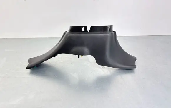 Land Rover Range Rover Sport L494 (B) pillar trim (bottom) CPLA31056A