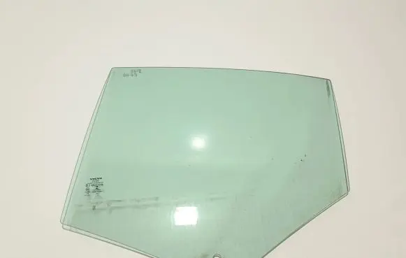 Volvo S60 Rear door window glass 31468113