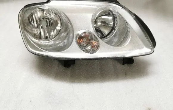 Volkswagen Caddy Headlight/headlamp 2K0941006B