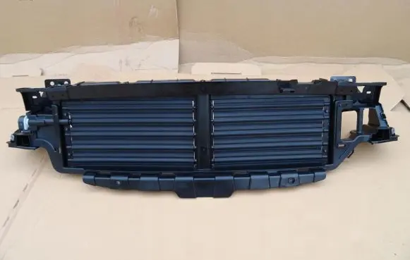 Volvo XC60 Radiator trim 32345498