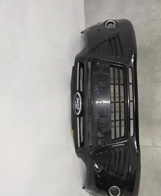 Ford Focus Front bumper BM5117757A