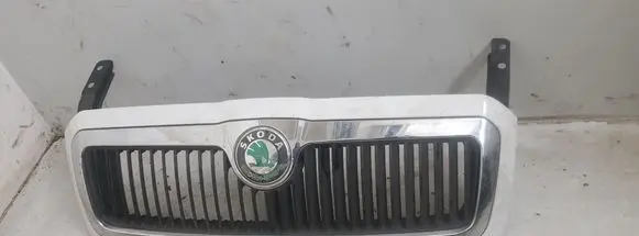 Skoda Octavia Mk1 (1U) Front grill 1U0853651E