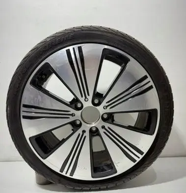 Mercedes-Benz EQB R18 alloy rim A2434010100