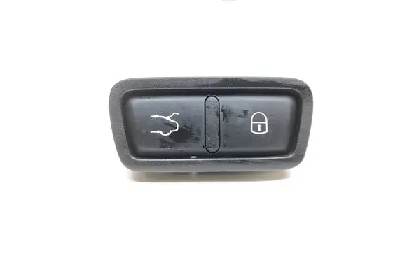 Alfa Romeo Stelvio Other switches/knobs/shifts 156129212 25818