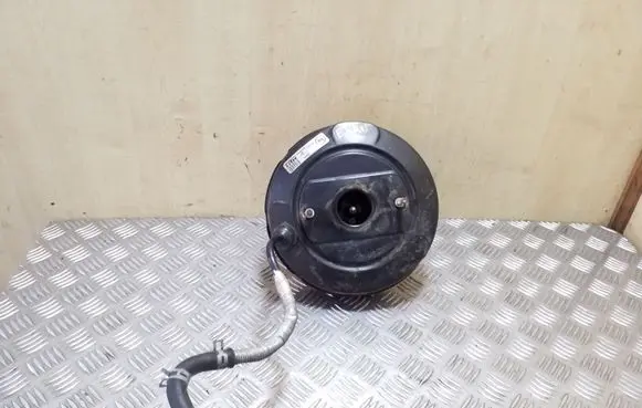 Toyota Corolla E120 E130 Brake booster LSH65