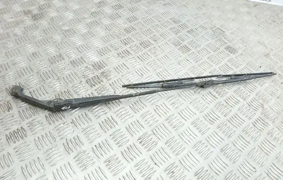 Toyota Corolla E90 Front wiper blade arm