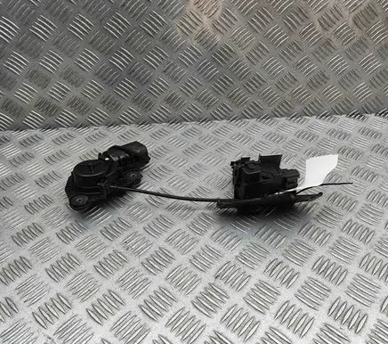 Volvo V60 Tailgate/trunk/boot lock/catch/latch 32149889