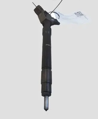 Mazda CX-5 Fuel injector SH0113H50