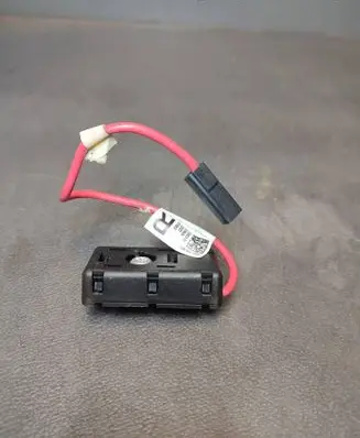 Tesla Model 3 Aerial antenna amplifier 168020900A