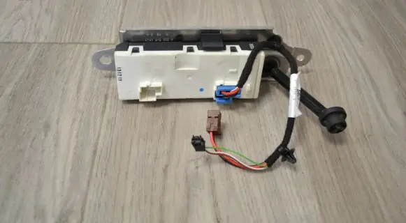 Tailgate/trunk control unit/module