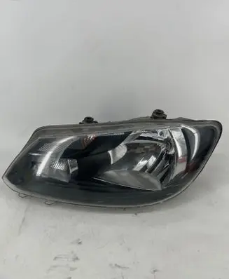 Volkswagen Caddy Headlight/headlamp 2K5941005B