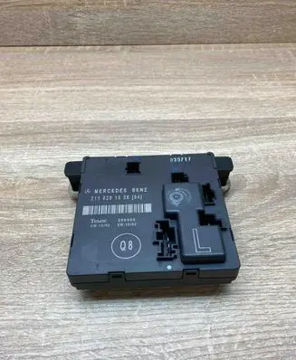 Mercedes-Benz E W211 Door control unit/module 2118201526 356805