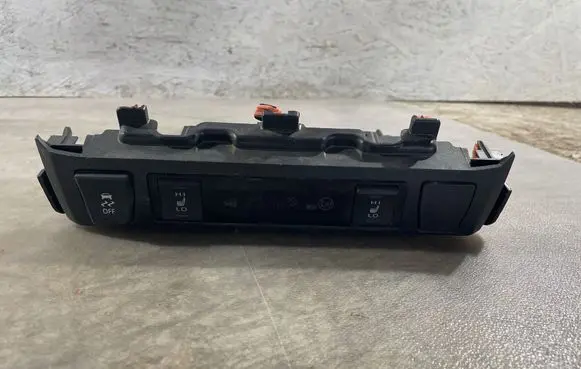Toyota RAV 4 (XA50) Seat heating switch 221201