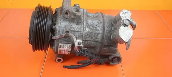 Opel Insignia A Air conditioning (A/C) compressor (pump) 13367373 B16DTH
