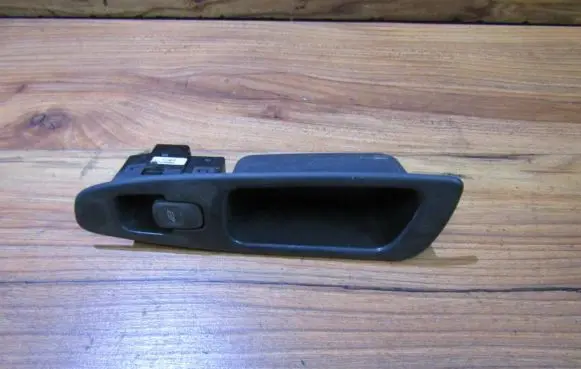 Volvo S40, V40 Electric window control switch 30889750