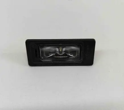 Audi A3 S3 8V Number plate light 5NA943021