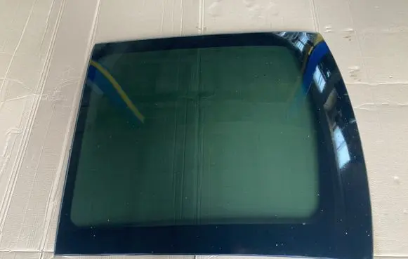 Nissan Qashqai Sunroof glass 43R001411 DOT39AS3M652