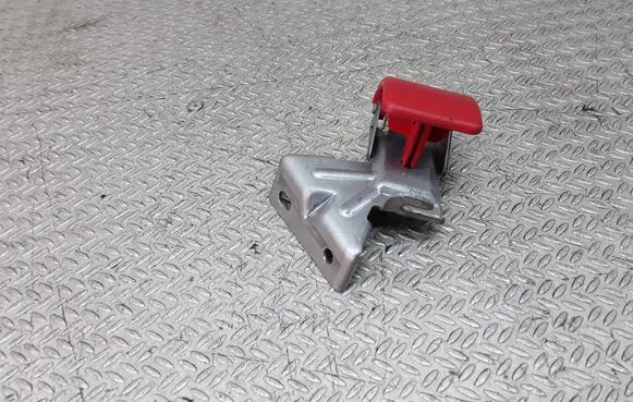 Engine bonnet (hood) release handle